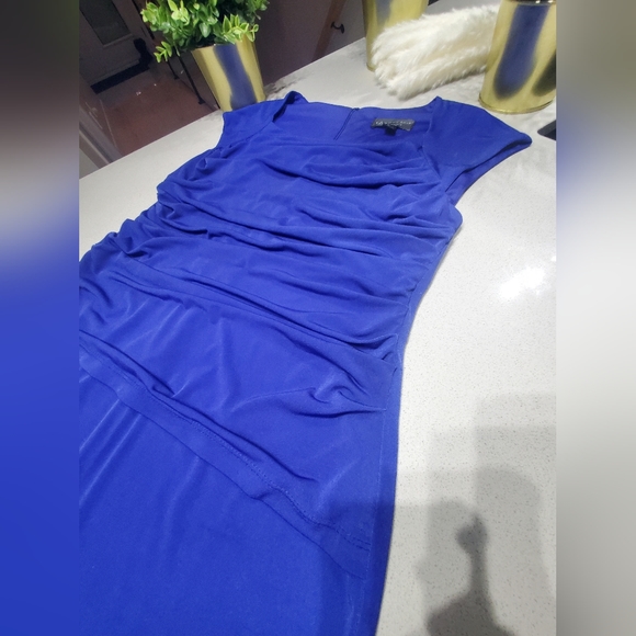 NWOT CONNECTED APPAREL Splendide robe chic svec drapage avantageux - Picture 5 of 7